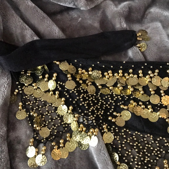 Black with Gold Coin Genie Top - Picture 3 of 3